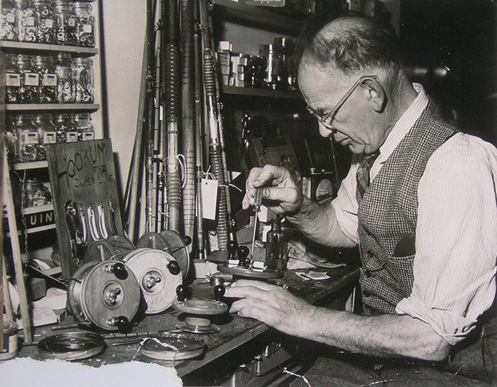 Boris Peetz fixing classic wooden reels